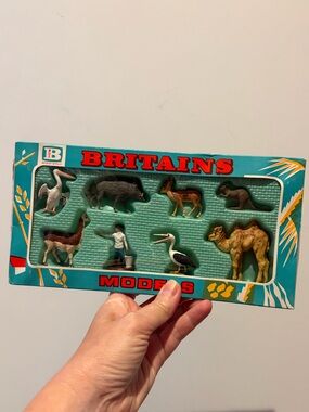 Kids Animal Figure Playset - Teal Box